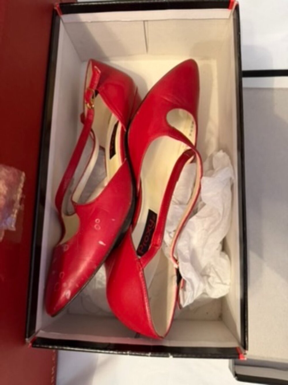 Proxy - Vintage Ruby Red Heels - 6.5